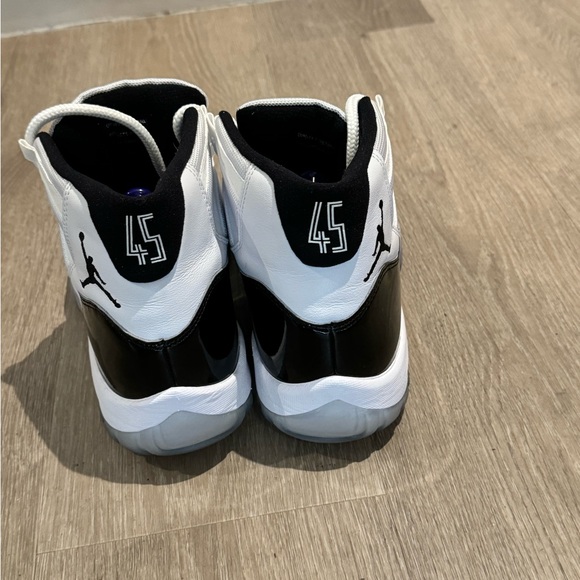 Men’s Jordan concord 11 size 11 - Picture 4 of 7